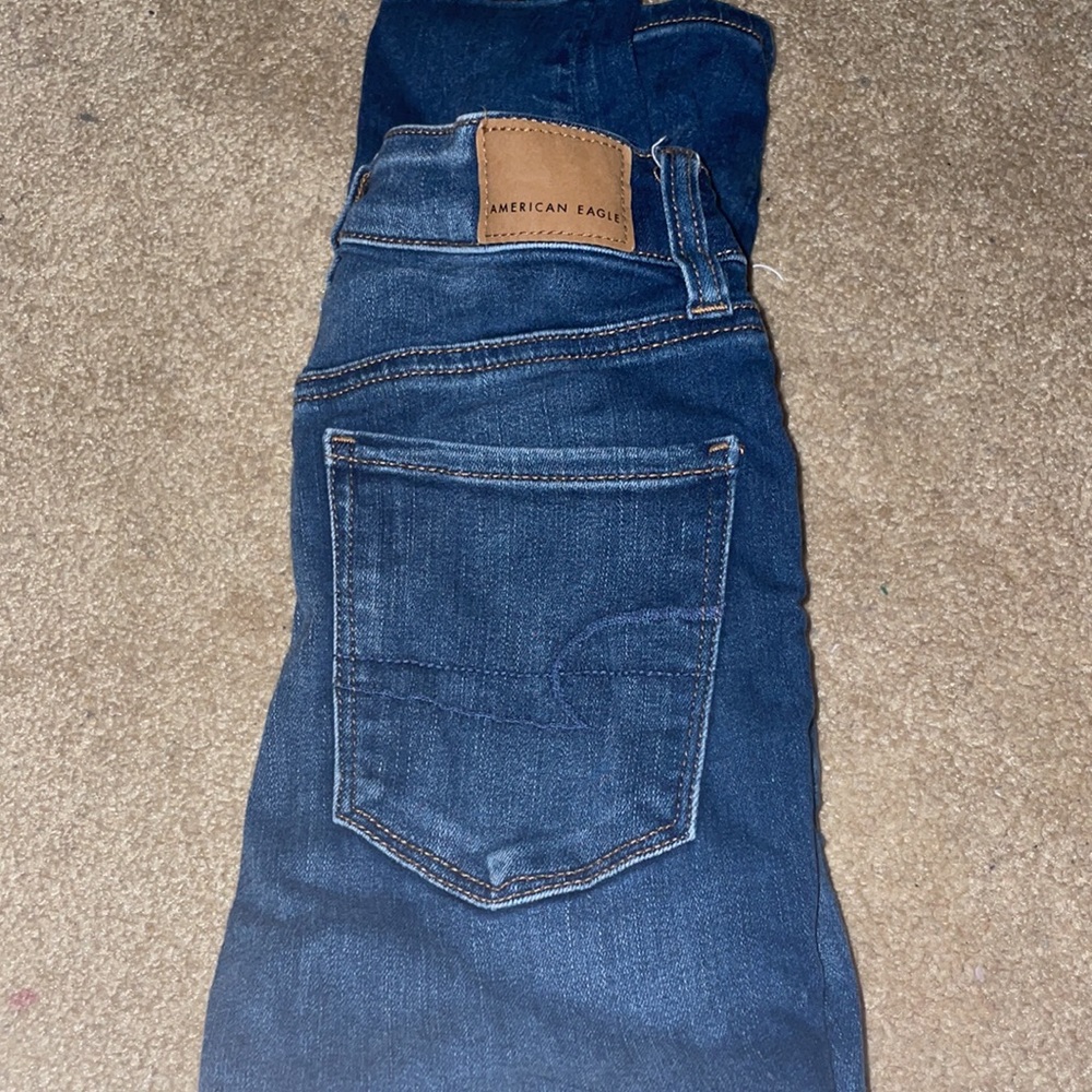 Ripped Dark Wash American Eagle Jeans